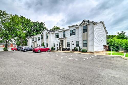 Bowling Green Apartment in the Heart of Town! in Bowling Green, USA