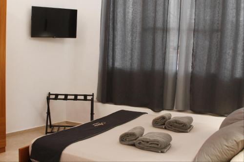 One-Bedroom Apartment (3 Adults) image 7