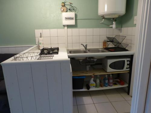 4-Gîte 4 personnes avec piscine