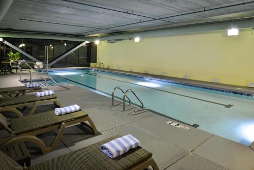 泳池, 伊斯頓愛沙尼亞大酒店及套房 (Grand Eastonian Hotel & Suites Easton) in 伊斯頓