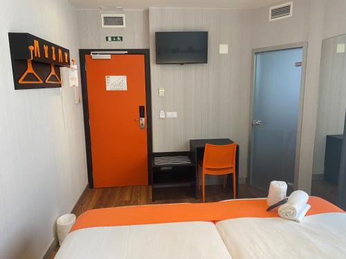 easyHotel Lisbon - main image