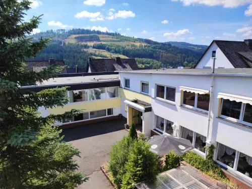 Berghotel Natura Bed & Breakfast in Winterberg, Deutschland