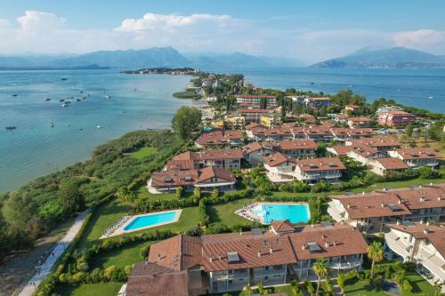 Caesar Sirmione Luxury Apartments