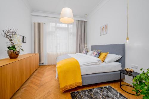 Prague Days - City Central One-bedroom Apartment right next to Old Town Square - image 4