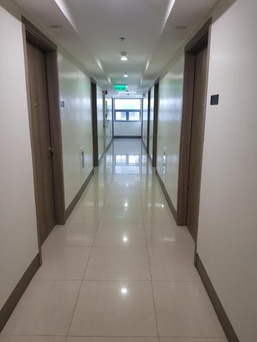 Comfortable 1-bedroom unit with balcony at Fame Residences Condominium, Manila (fotografie 8)
