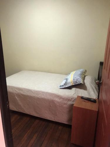 #2 private room close to airport in Carmen