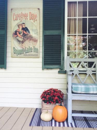 Squam Lake Inn - 출입구