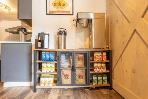 The Junction Hotel and Hostel in Durango, USA