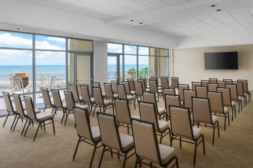 Holiday Inn Resort Wilmington East Wrightsville Beach an IHG Hotel - image 8