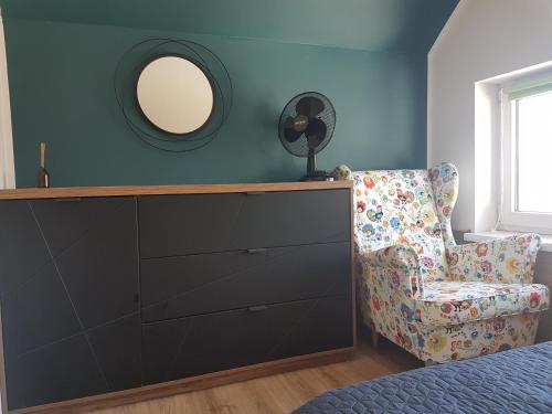 2 bedrooms, 4 beds