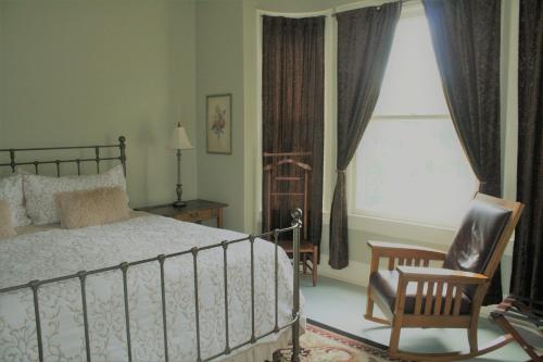 Franklin Manor Bed and Breakfast