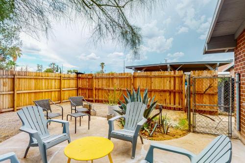 The Richey - Pastries Delivered To You!! near สวนพฤษศาสตร์ ทูซอน