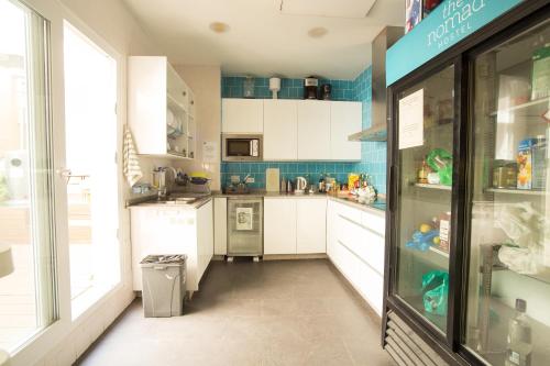 Küche, The Nomad Hostel in Sevilla