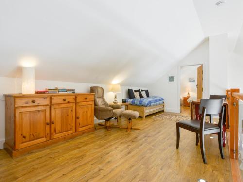 The Old Parlour Sampford Courtenay - main image