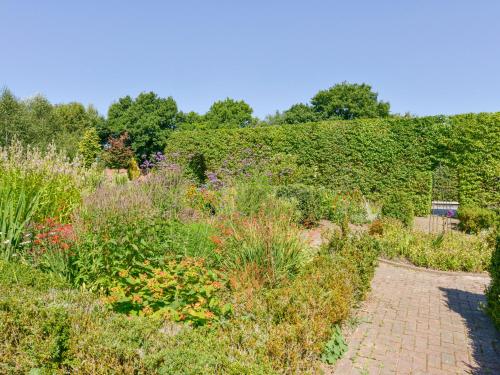 The Old Parlour Sampford Courtenay - image 5
