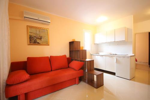 One-Bedroom Apartment with Terrace room in Apartments by the sea Novalja Pag - 4124