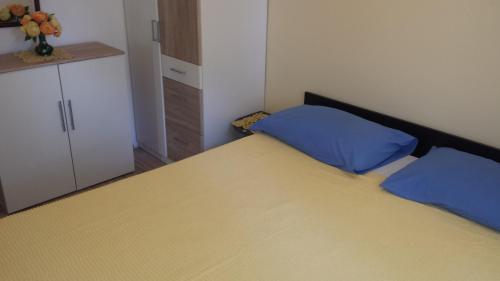 One-Bedroom Apartment with Terrace image 6