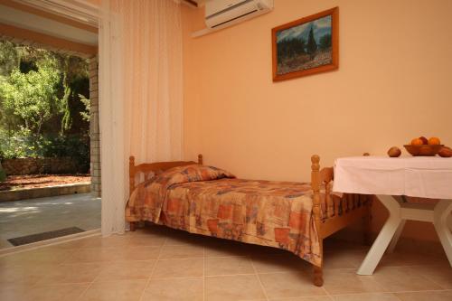 One-Bedroom Apartment with Terrace room in Apartments by the sea Novalja Pag - 4124