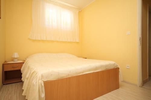 One-Bedroom Apartment with Terrace image 5