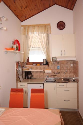 Apartments by the sea Mali Losinj (Losinj) - 3483 - image 5
