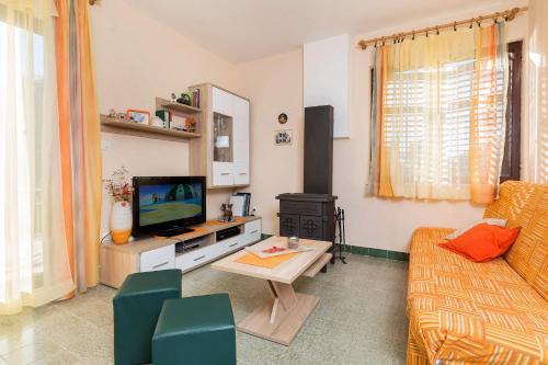 Seaside holiday house Kanica Rogoznica - 1102 - main image
