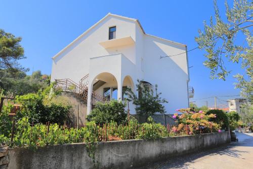 Apartment Arbanija 1125a - image 5