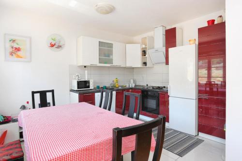 Apartment Arbanija 1125a - image 6