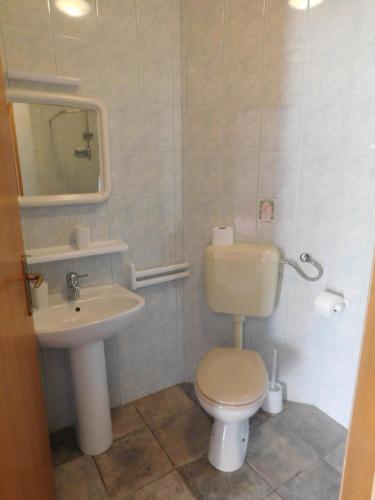 Apartment Slatine 1128a - image 7