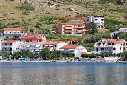 Apartments With A Parking Space Metajna, Pag - 4115, Zubovici