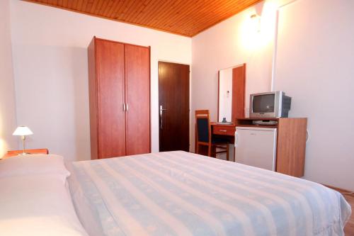 Double Room Mandre 3557a - image 6