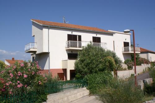  Apartments by the sea Zablace, Sibenik - 4251 in Zablaće