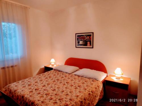 Apartments with a swimming pool Mavarstica Ciovo - 2053 - image 13