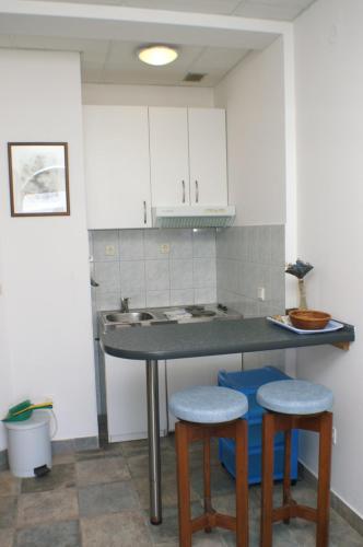 Apartments by the sea Slatine Ciovo - 1128 - image 7