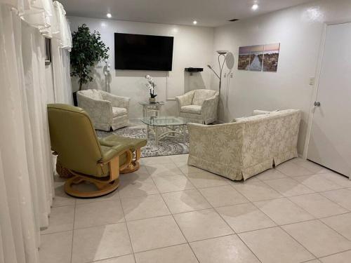 Heated Pool Paradise, Gulf Access, Pet Friendly in 夏洛特港