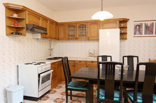 Apartments by the sea Poljica Trogir - 2034 - image 5
