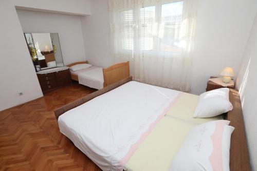 Apartment Vinisce 1165b - image 12