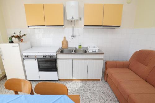 Apartment Vinisce 1165b - image 7