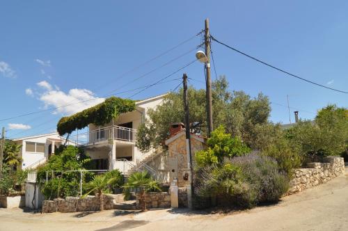  Apartments by the sea Stupin Celine, Rogoznica - 2096 in Rogoznica