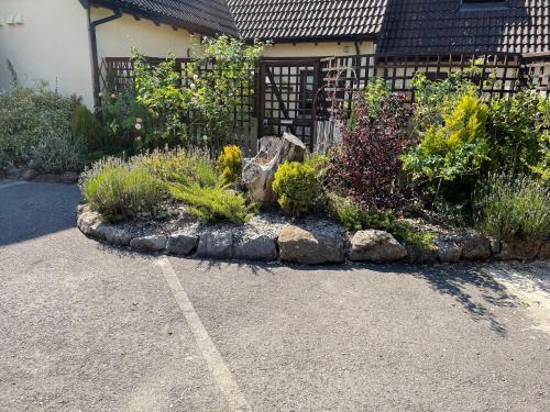 Stable Cottage - main image