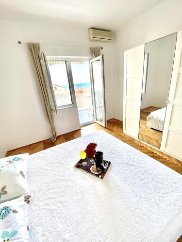 Two-Bedroom Apartment with Terrace and Sea View