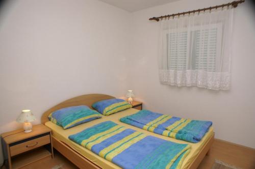 Apartments with a parking space Zablace Sibenik - 4219 - image 2
