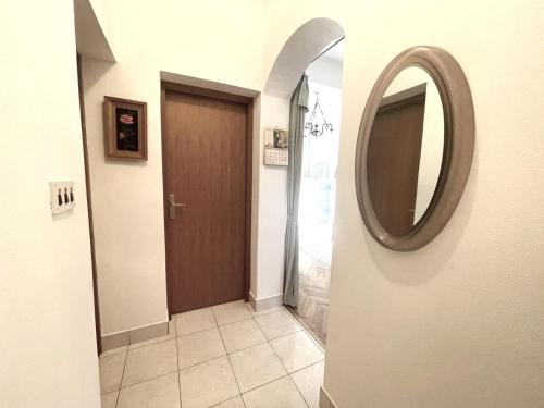 One-Bedroom Apartment with Terrace and Sea View image 1