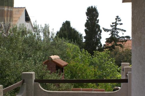 Apartments with a parking space Mandre Pag - 4075 - image 7