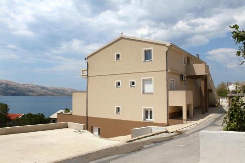 Apartments with a parking space Metajna, Pag - 4116 - Zubovići