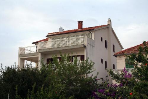  Apartments by the sea Zablace, Sibenik - 4222 in Zablaće