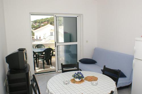 Two-Bedroom Apartment with Terrace and Sea View