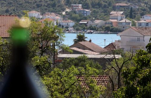 Apartments with a parking space Vinisce Trogir - 4276 - image 11