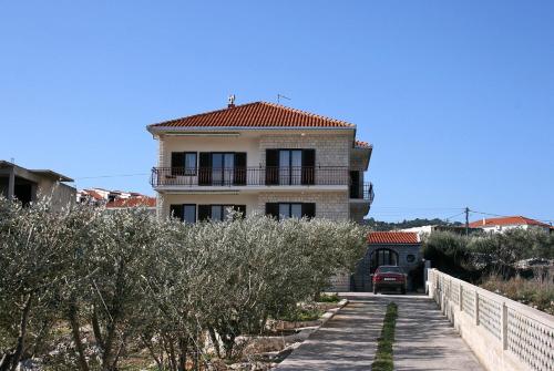 Apartments by the sea Slatine, Ciovo - 1137 - Location saisonnière - Slatine