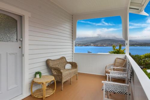 Bellerive Bluff Magic - A Tranquil Panoramic Escape