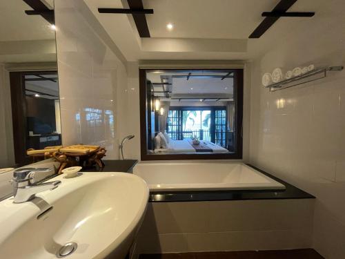 1 queen bed